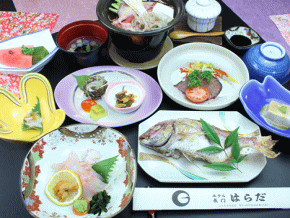 旬の天然地魚の魚介料理