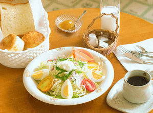 Ｂ＆Ｂスタイルの朝食